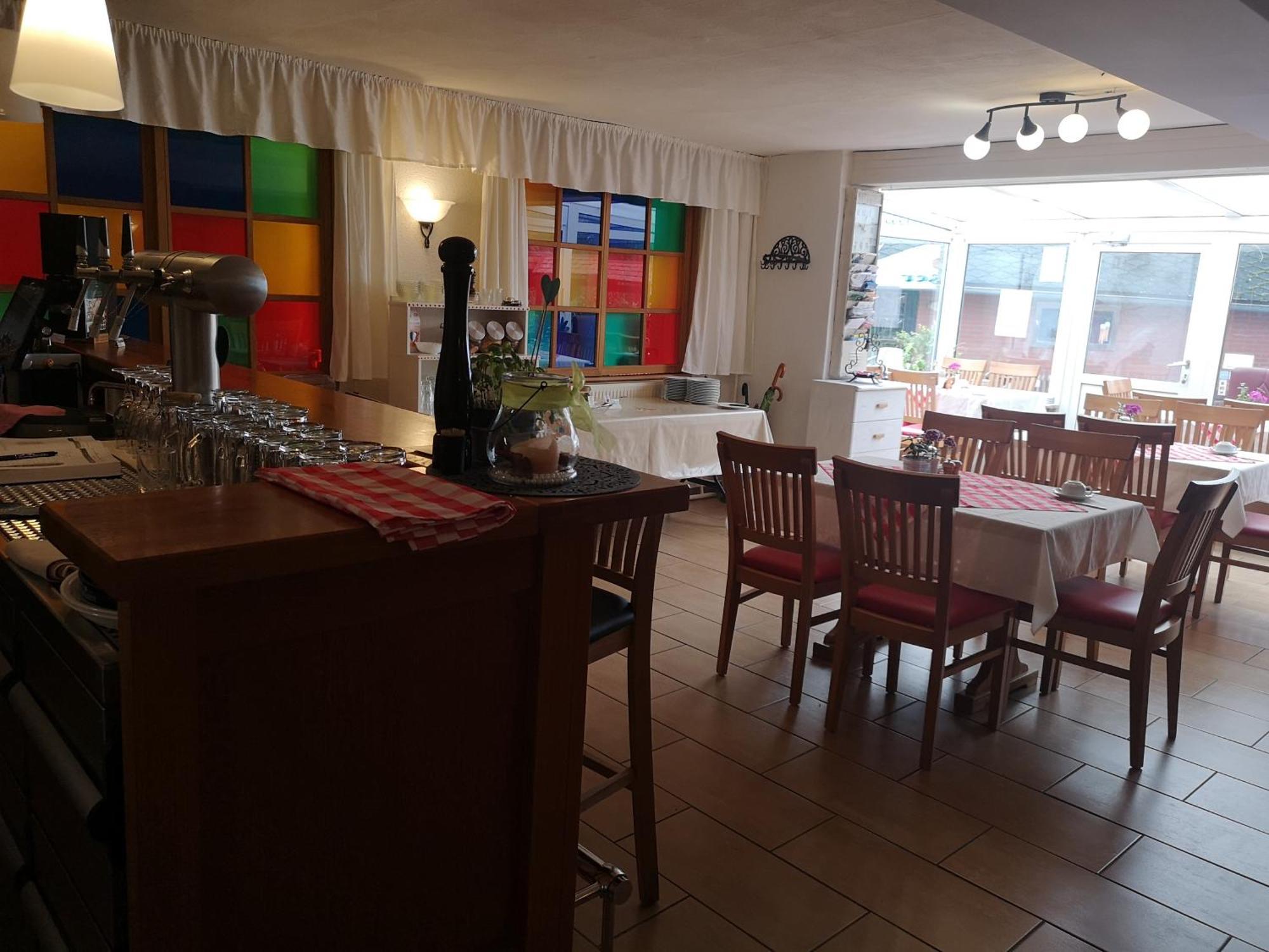 Neuendorf  Uschi'S Gasthof מראה חיצוני תמונה